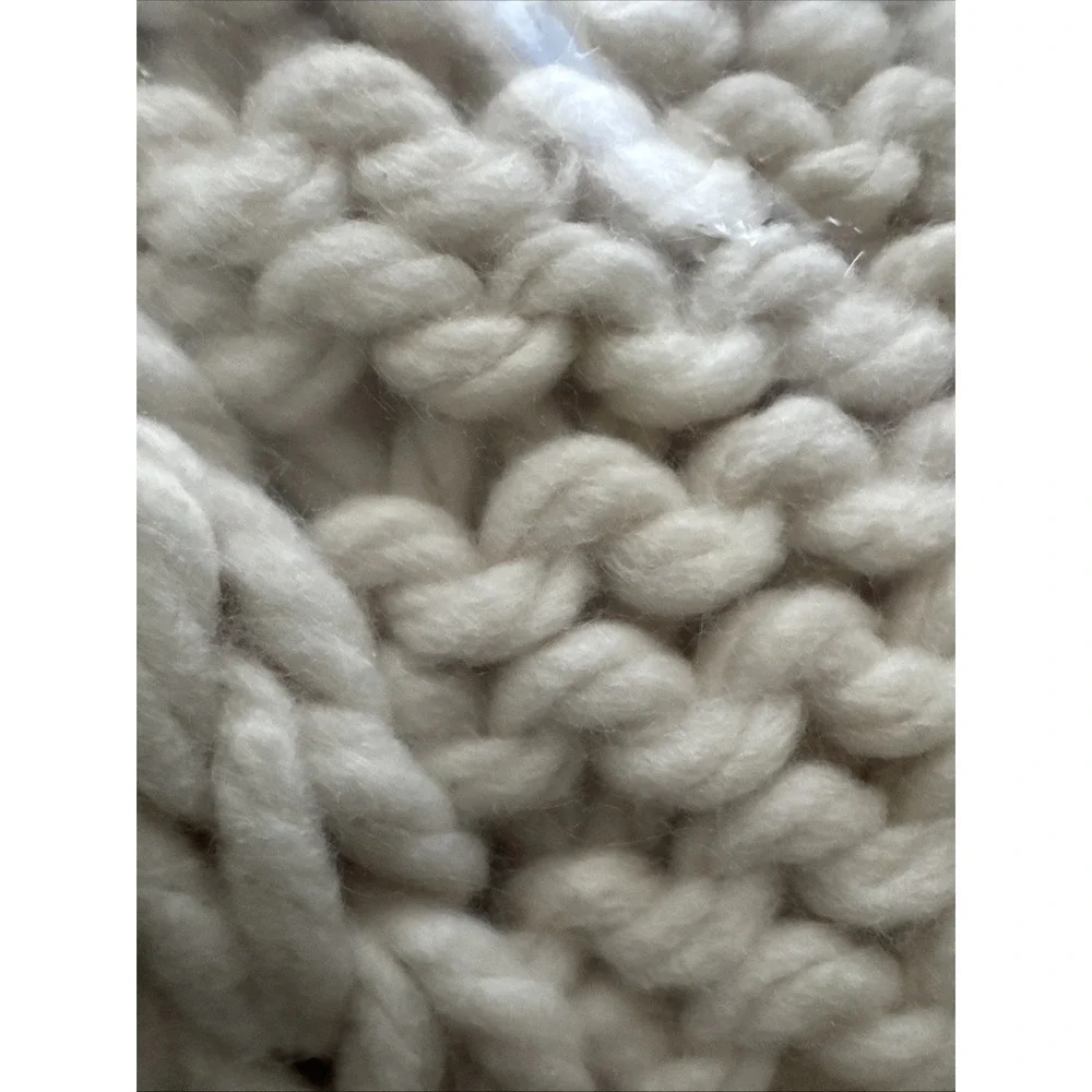 Pottery Barn Alpine Mega Cable Sherpa Back Throw 50 x 60